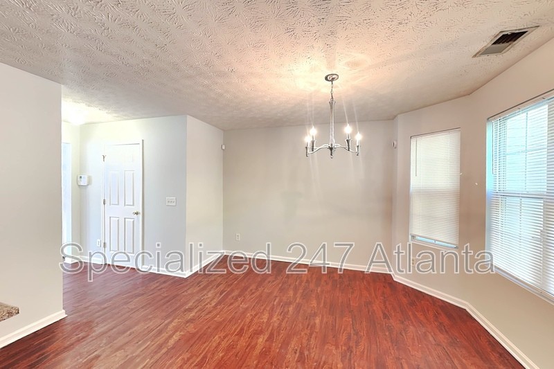 2736 Norfair Loop - Photo 7 of 18