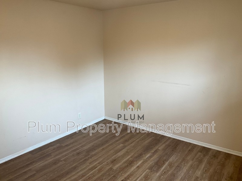 200 Eddy Ave #1C - Photo 4 of 6