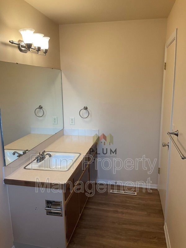 200 Eddy Ave #1C - Photo 6 of 6