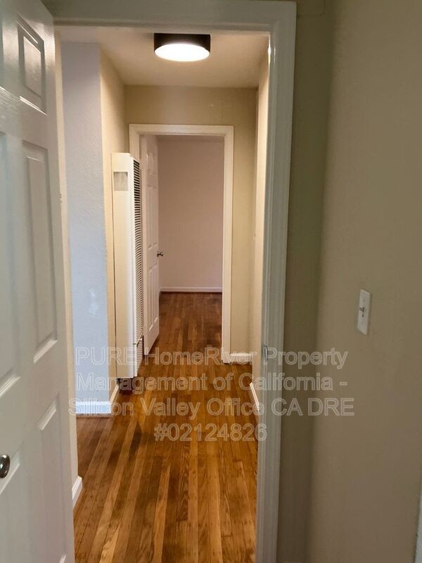 1723 Rosemary Ln - Photo 3 of 21