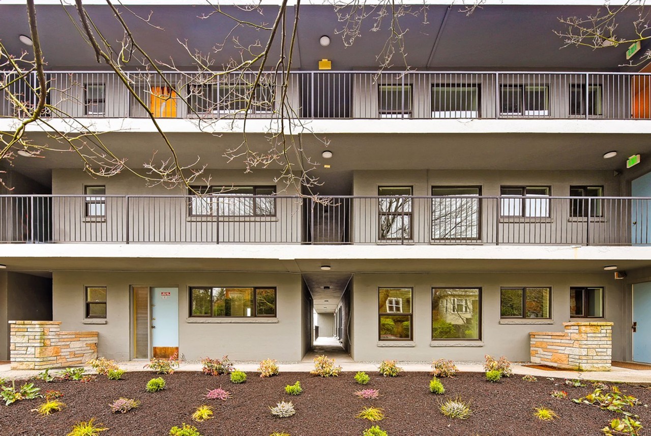 The Edith Apts - Photo 3 of 9