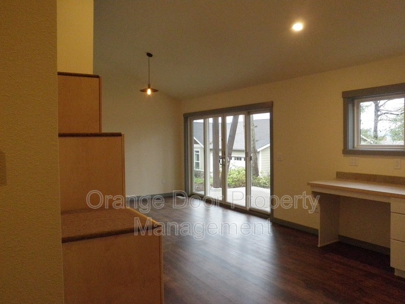 7013 Stanich Ave #C - Photo 2 of 11
