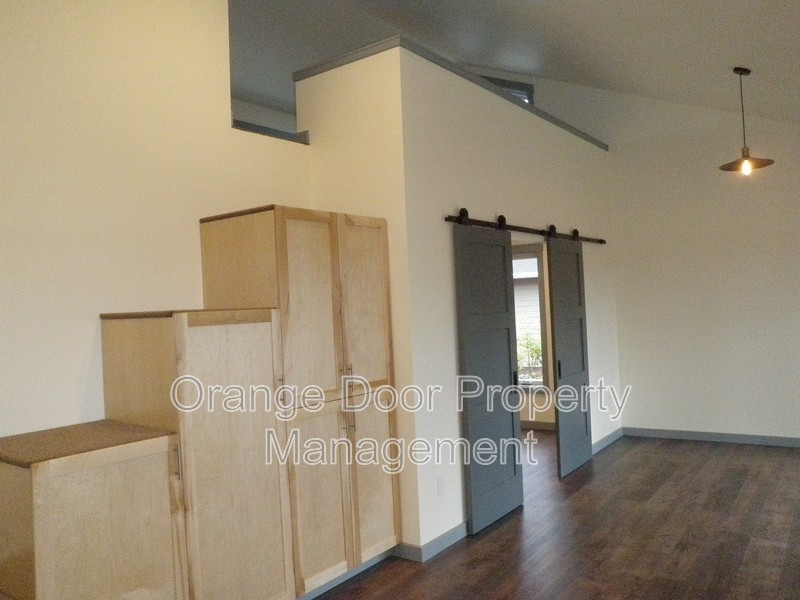 7013 Stanich Ave #C - Photo 7 of 11