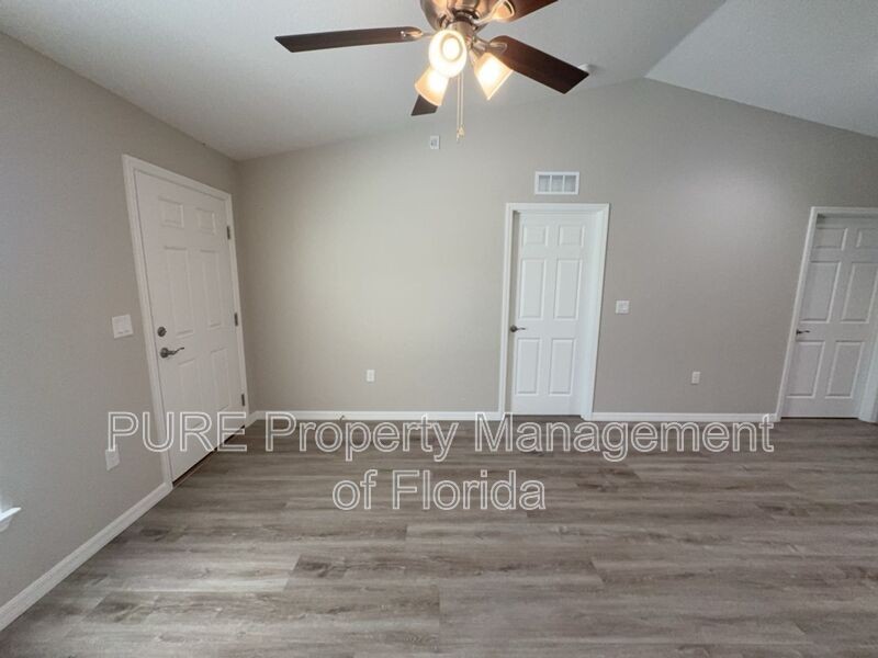 15138 Sw 29th Terrace Rd #1 - Photo 5 of 44