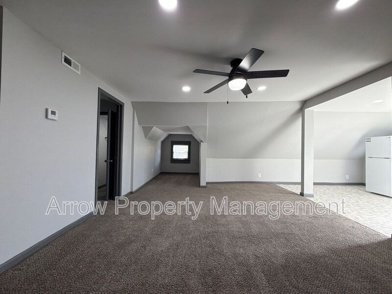 1501 S 13th St #B - Photo 7 of 22