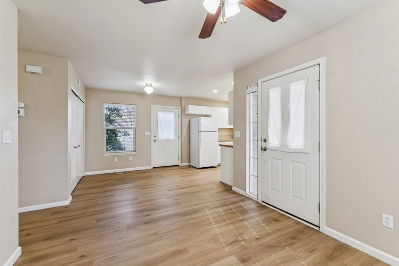 7906 W Colehaven Ct - Photo 6 of 30