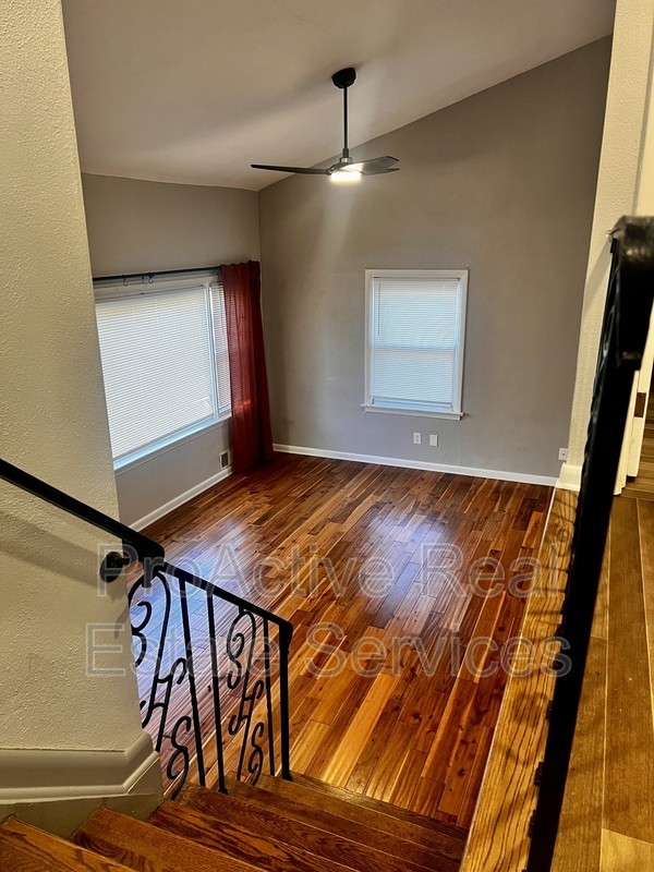 1057 Georgetown Rd - Photo 2 of 22