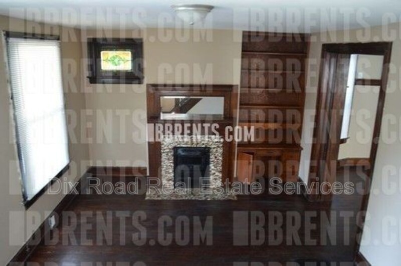 130 N F St - Photo 7 of 11
