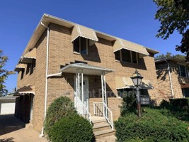 featured image of 20651 Lake Shore Blvd