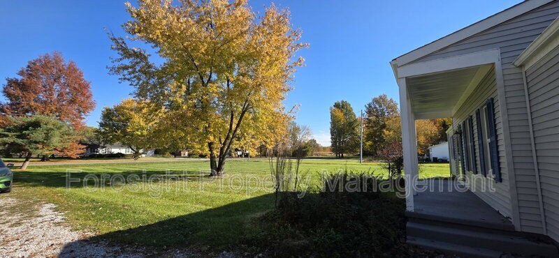 14168 Fancher Rd - Photo 2 of 35