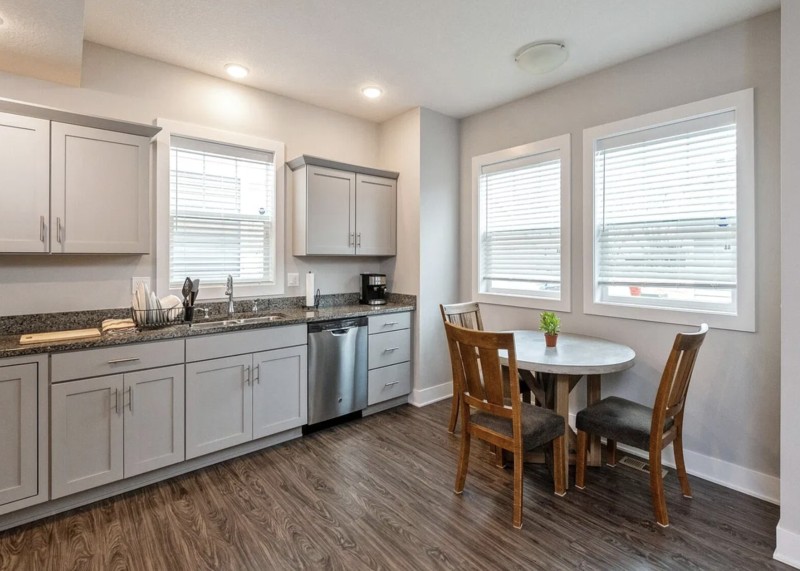 130 Wilder Pl - Photo 4 of 23