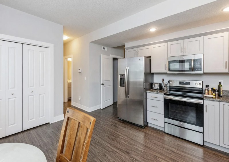 130 Wilder Pl - Photo 5 of 23