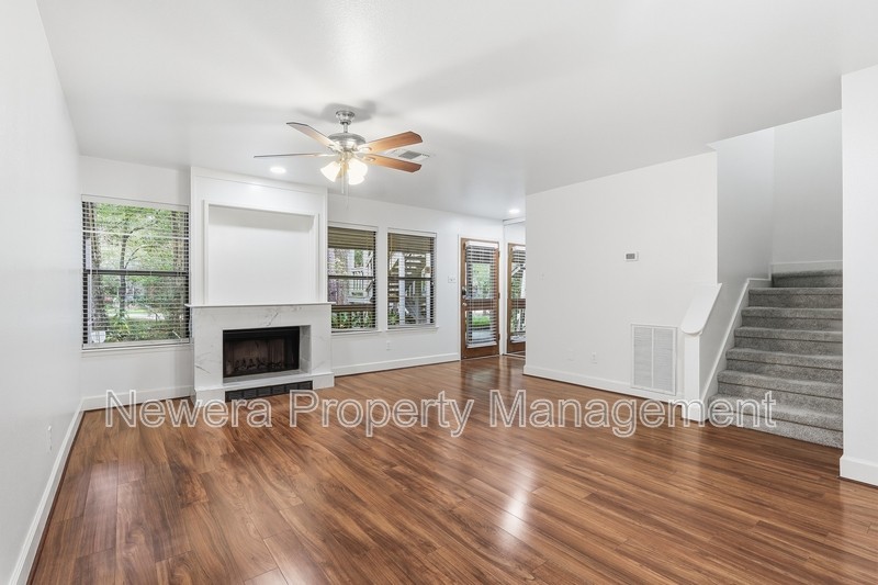 28 Sawmill Grove Ln - Photo 2 of 10