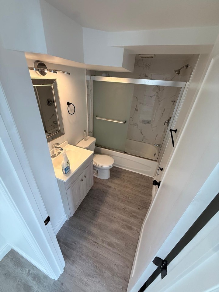 267 Shakespeare Street #1 - Photo 4 of 10
