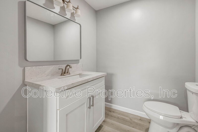 2086 Kearney Ave - Photo 3 of 10