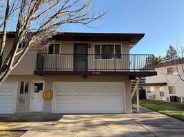 featured image of 1742 Fremont Ct #4