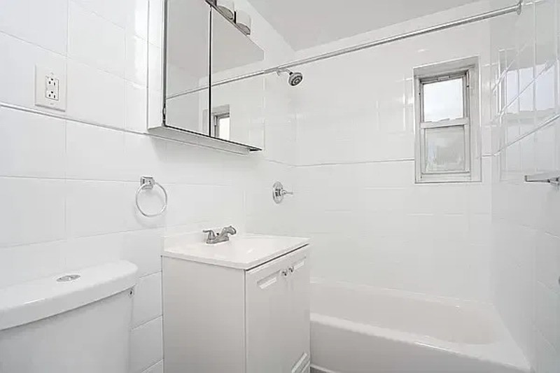 221-56 90th Ave #3D - Photo 6 of 6