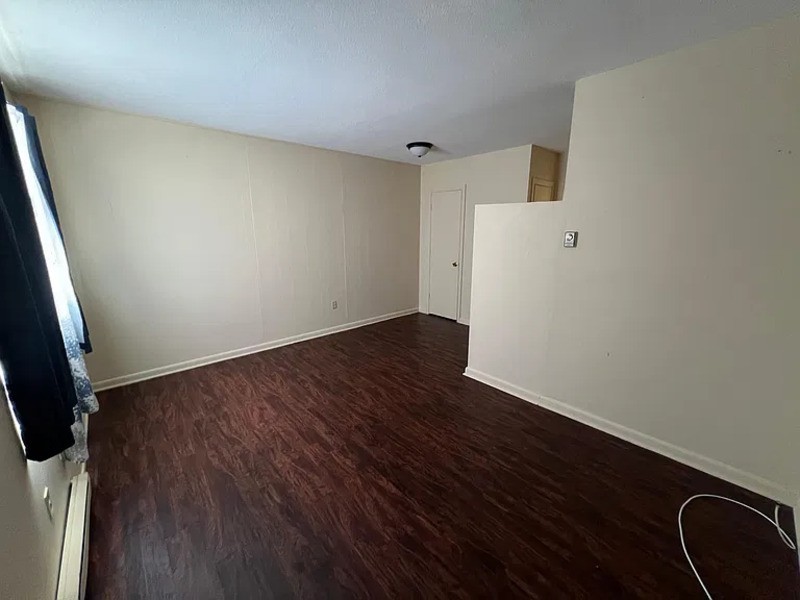 868 W Boylston St #4 - Photo 2 of 11