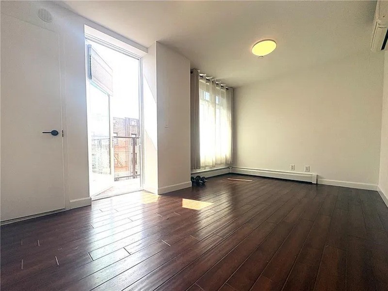 7819 Bay Pkwy #6D - Photo 3 of 12