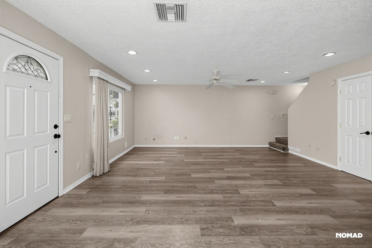 6588 Pinecone Ln - Photo 3 of 16