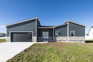 featured image of 41 N Pepperwood