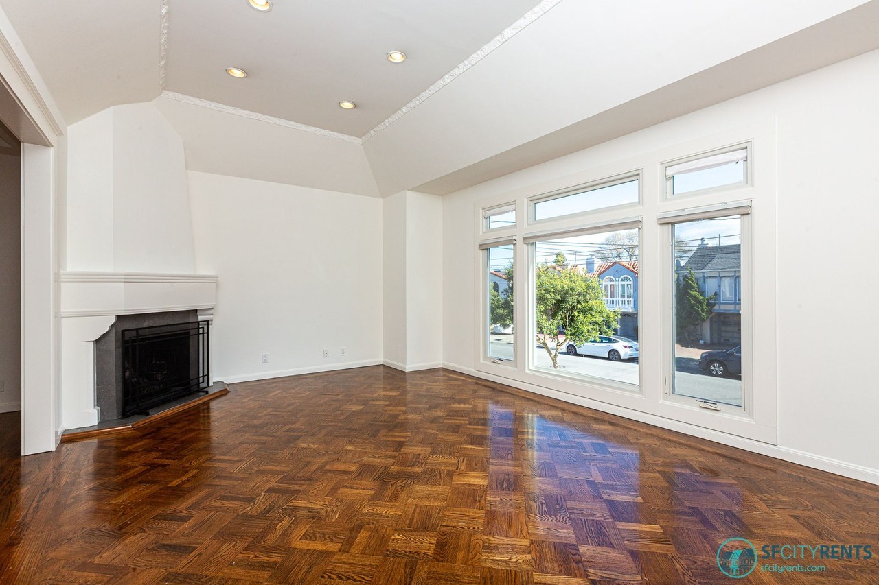 1555 25th Ave - Photo 2 of 39