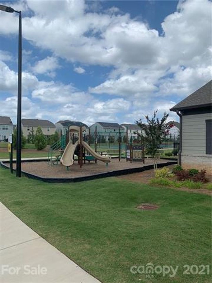 13000 Canterbury Castle Dr - Photo 4 of 48