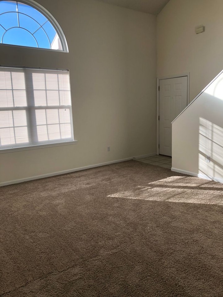 34 N Cedar Lake Dr E #104 - Photo 2 of 21