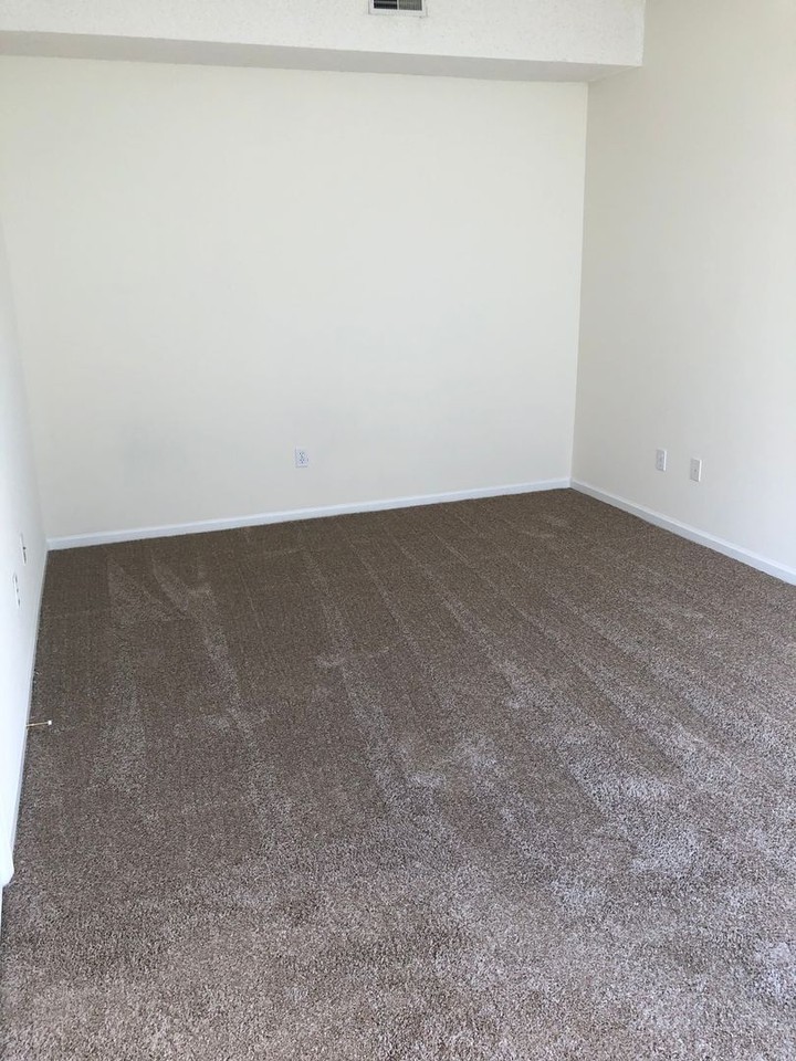 34 N Cedar Lake Dr E #104 - Photo 7 of 21