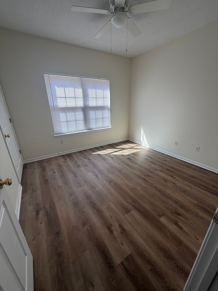 54 N Cedar Lake Dr E #103 - Photo 3 of 14