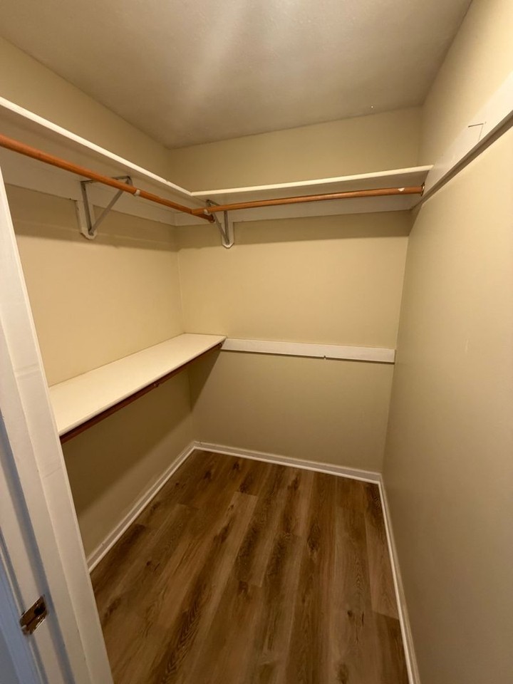 60 N Cedar Lake Dr E #203 - Photo 5 of 22