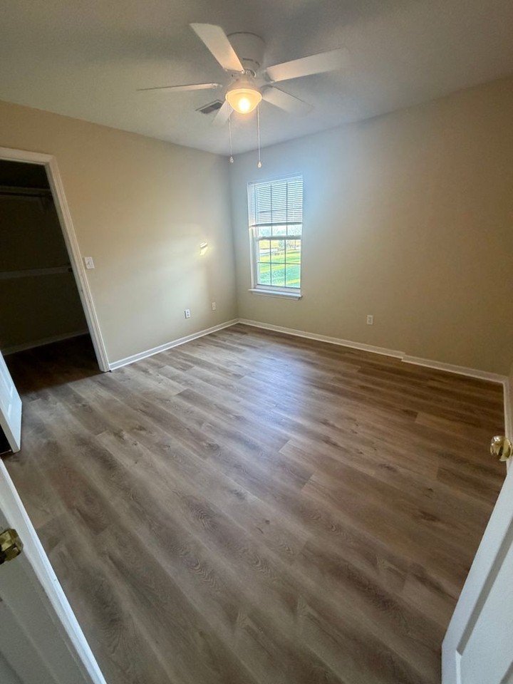 60 N Cedar Lake Dr E #203 - Photo 7 of 22