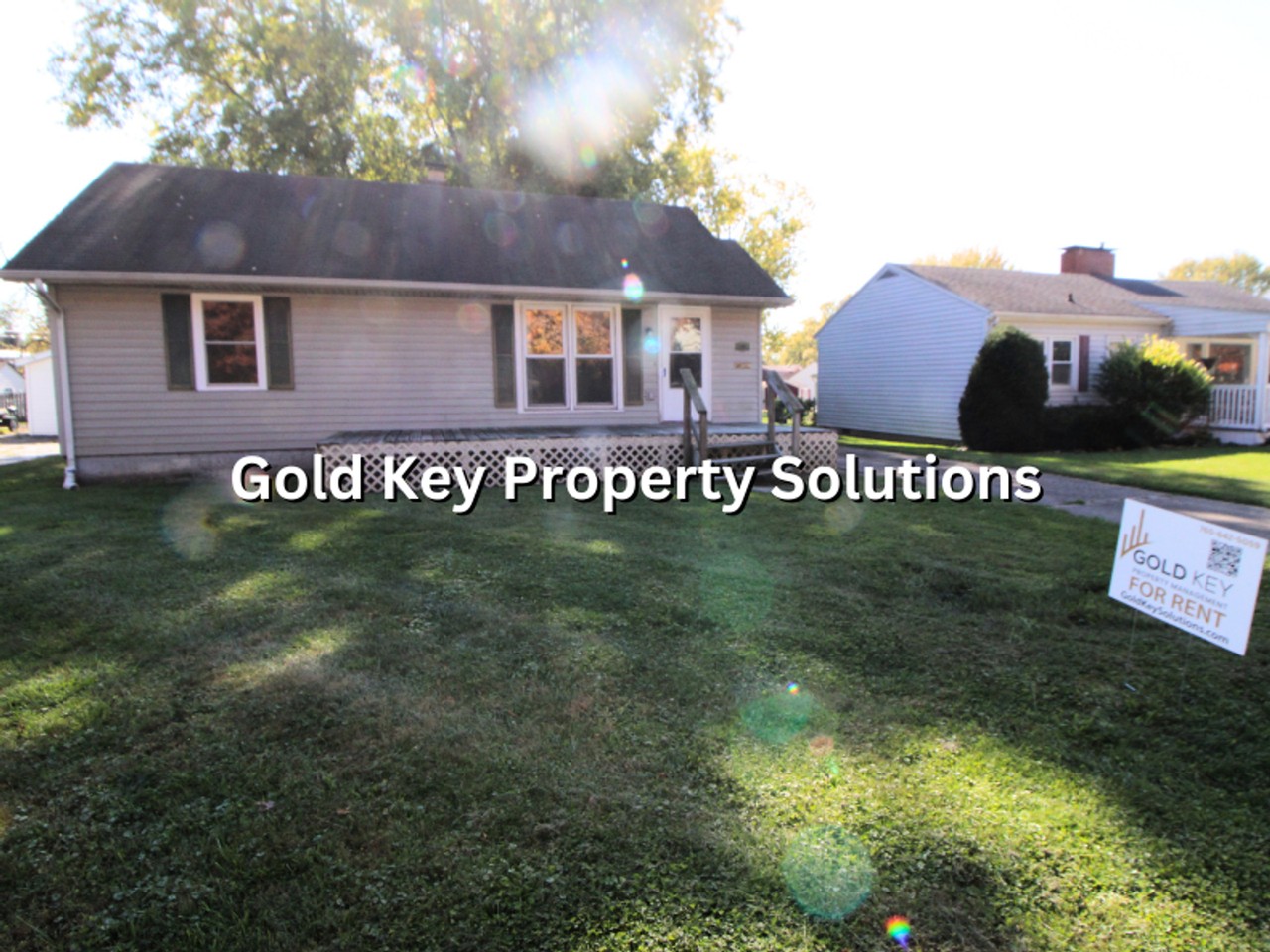 305 Federal Dr - Photo 2 of 21