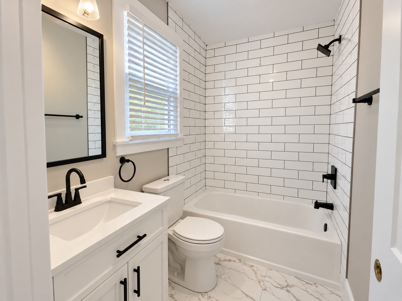 426 W Sullivan St - Photo 5 of 17