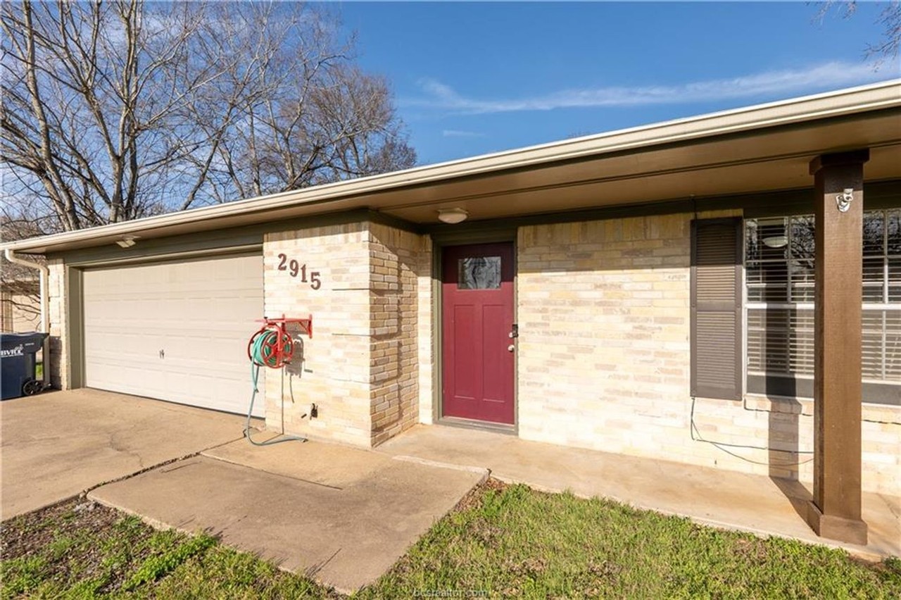 2915 Jennifer Dr - Photo 3 of 22