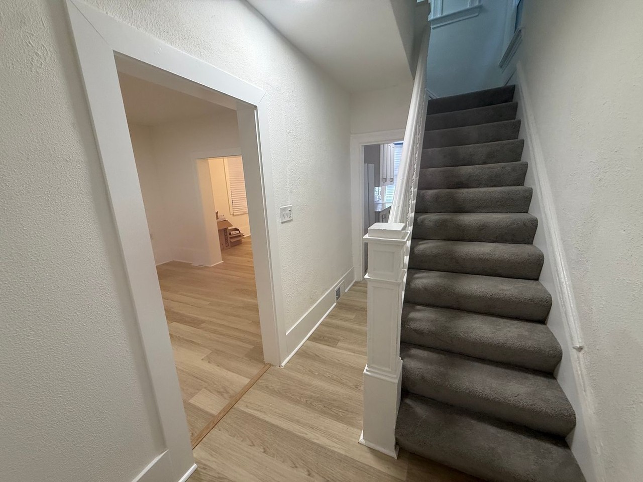 69 Pasadena St - Photo 3 of 21