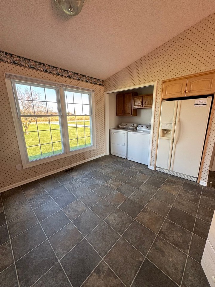 400 E State Road 124 - Photo 6 of 13