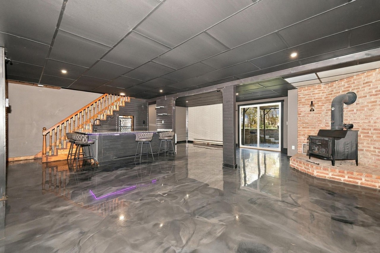 711 Ghormley Rd - Photo 6 of 10