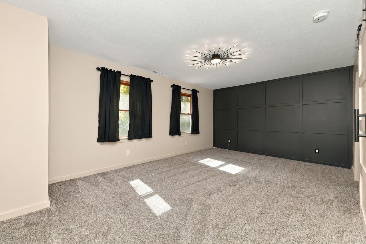 711 Ghormley Rd - Photo 7 of 10