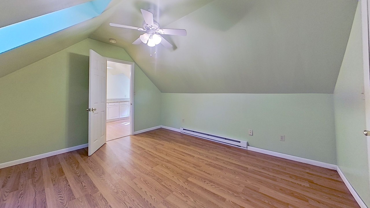 1059 Main Street Ext - Photo 4 of 11