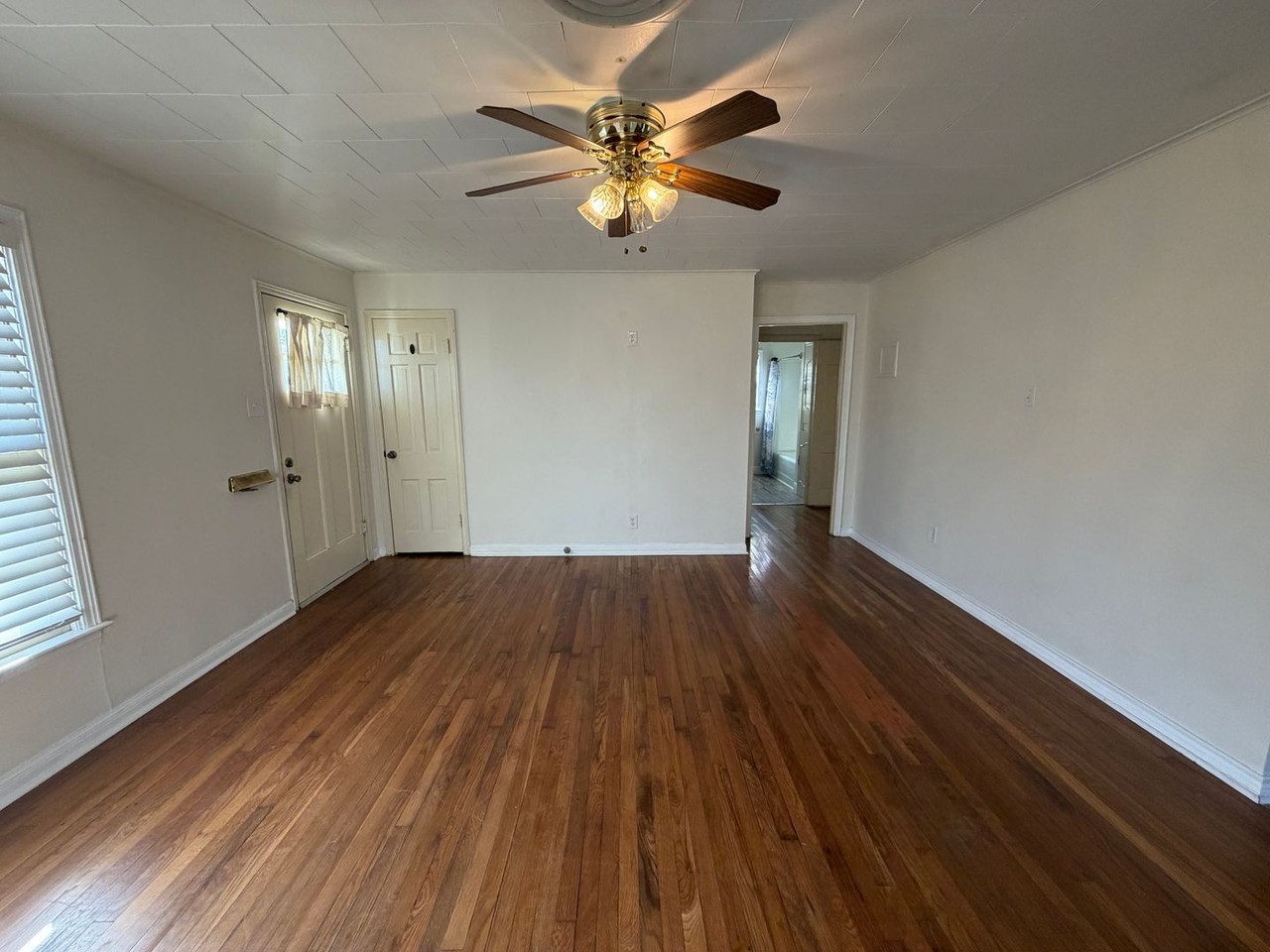 3708 Auburn St - Photo 2 of 12