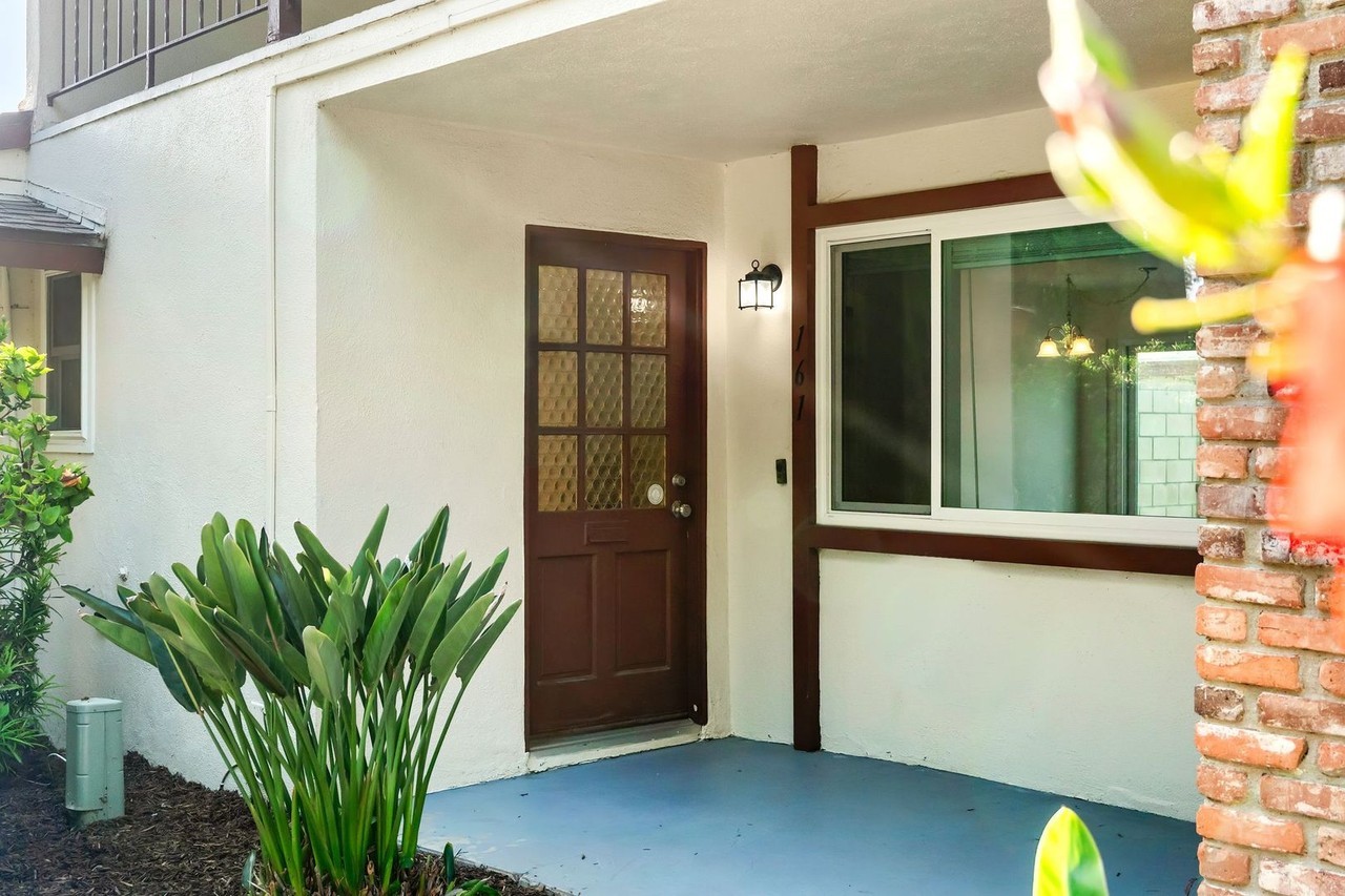 161 E Channel Islands Blvd - Photo 2 of 50