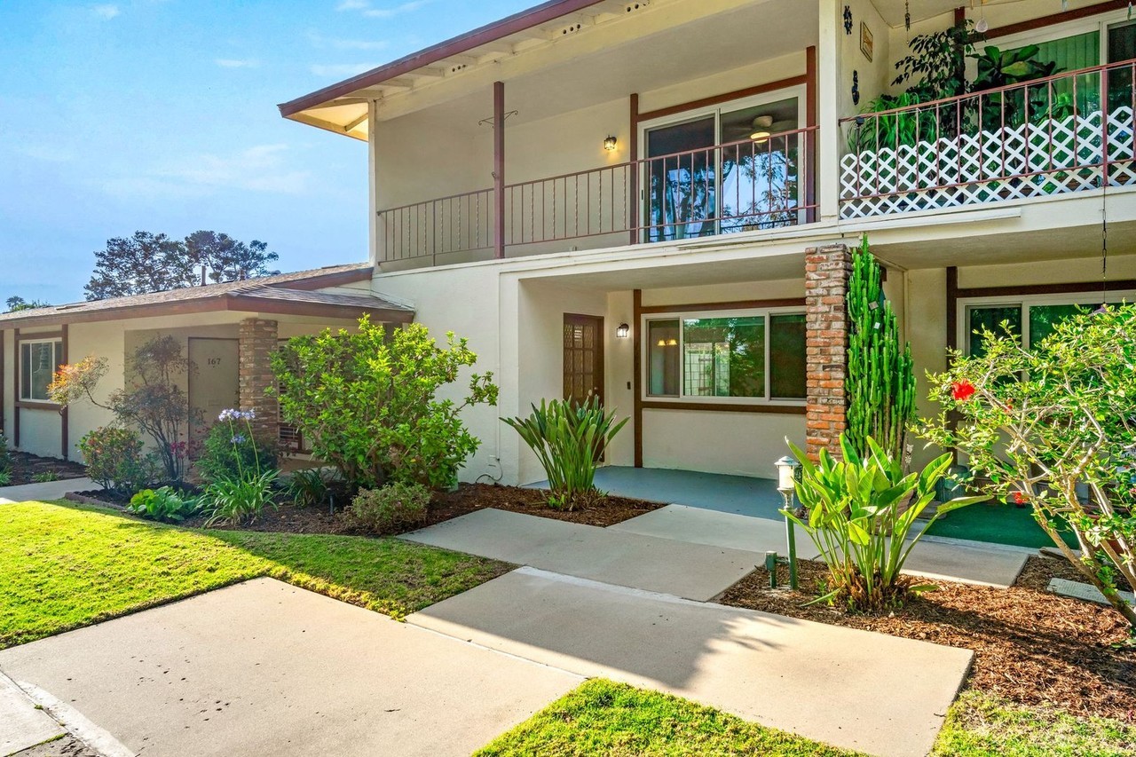161 E Channel Islands Blvd - Photo 4 of 50