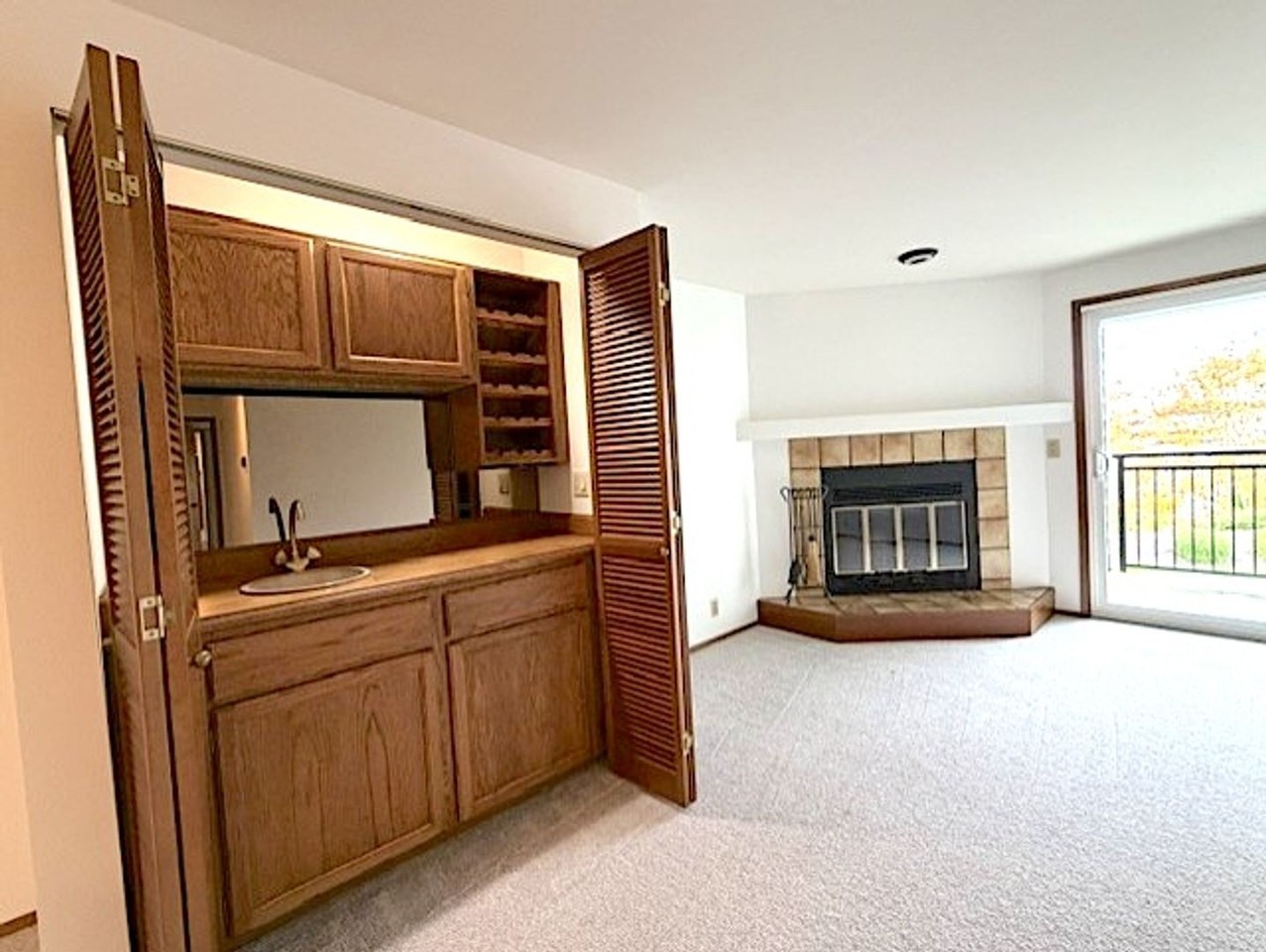 150 Ne 95th St #304 - Photo 2 of 17