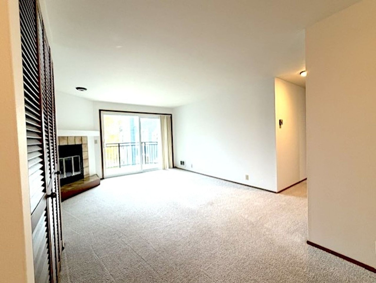 150 Ne 95th St #304 - Photo 6 of 17