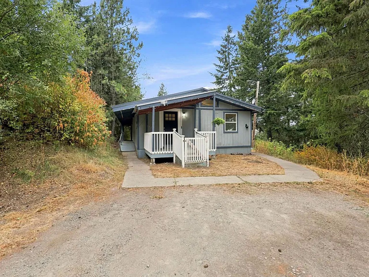 17312 E Judkins Rd - Photo 2 of 19
