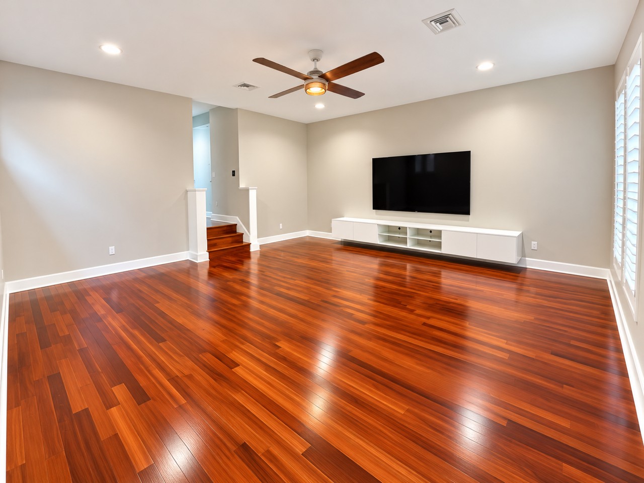 211 S Moody Ave #1 - Photo 6 of 24