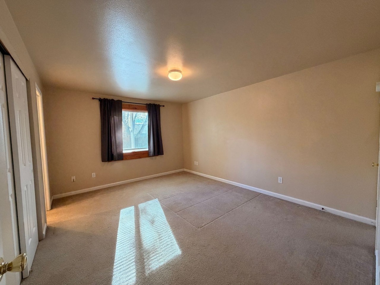 3222 Sw Metolius Pl - Photo 7 of 13