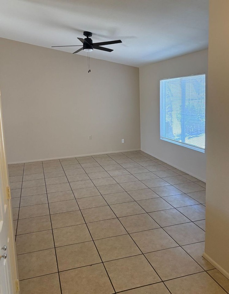 1923 W Javelina Ave - Photo 6 of 13