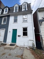 featured image of 209 E Philadelphia St